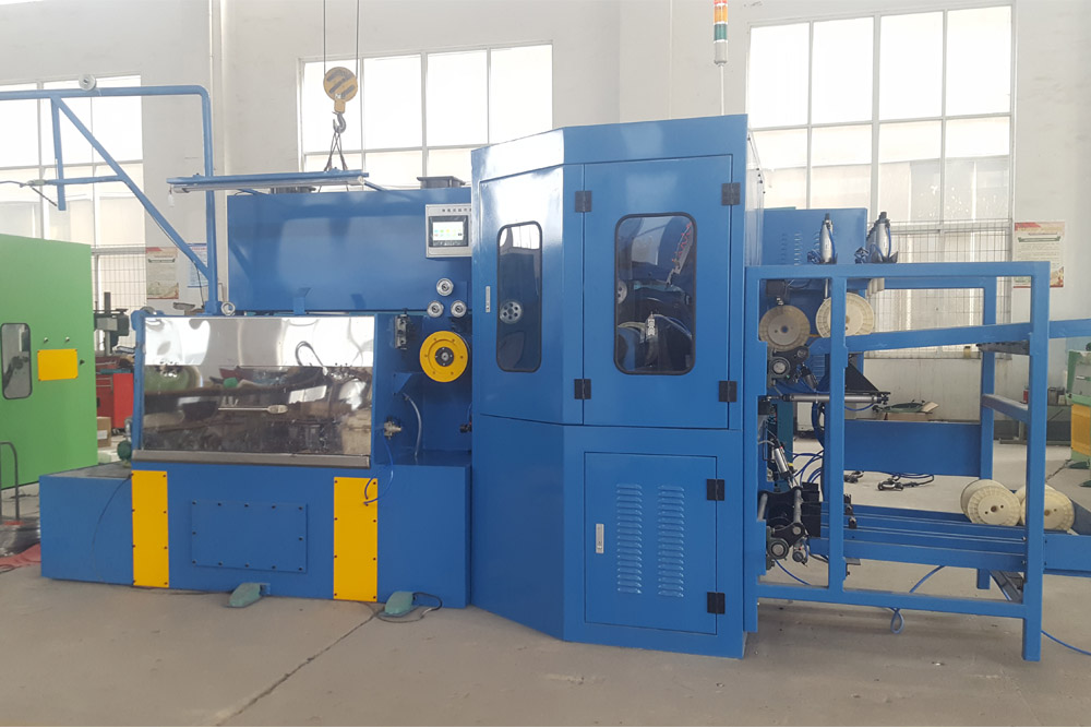 automatic truss manipulator