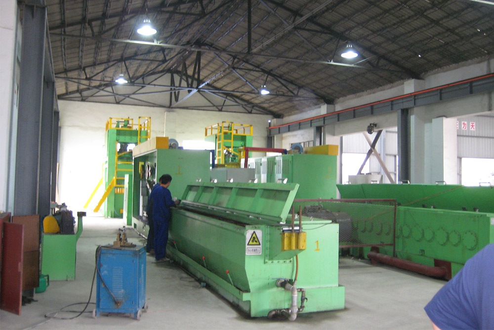 automatic truss manipulator
